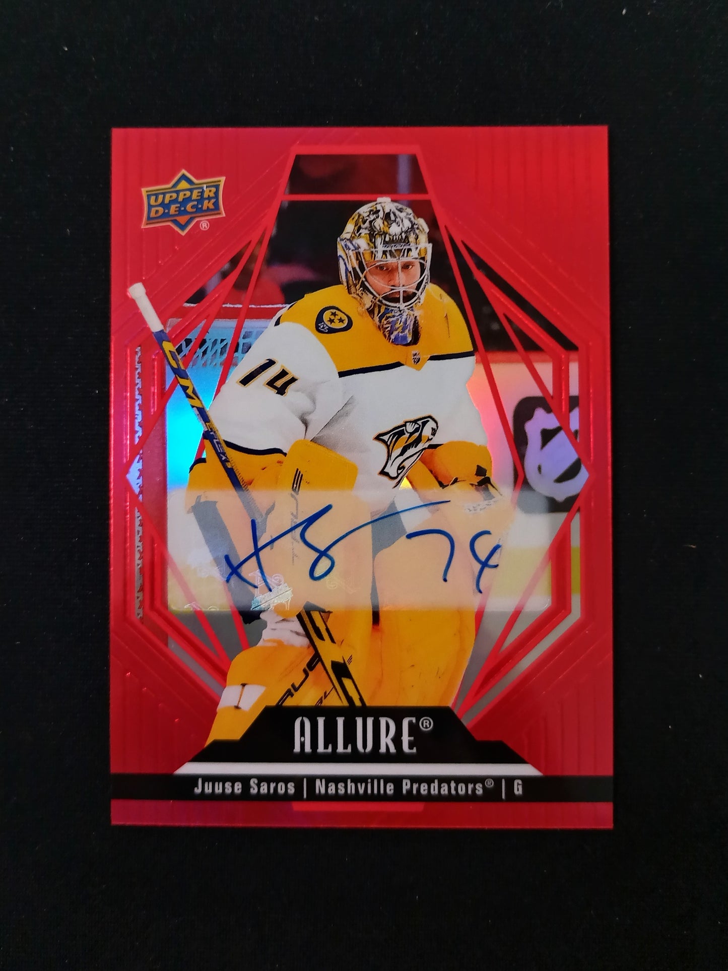 Juuse Saros #11 Red Rainbow Auto