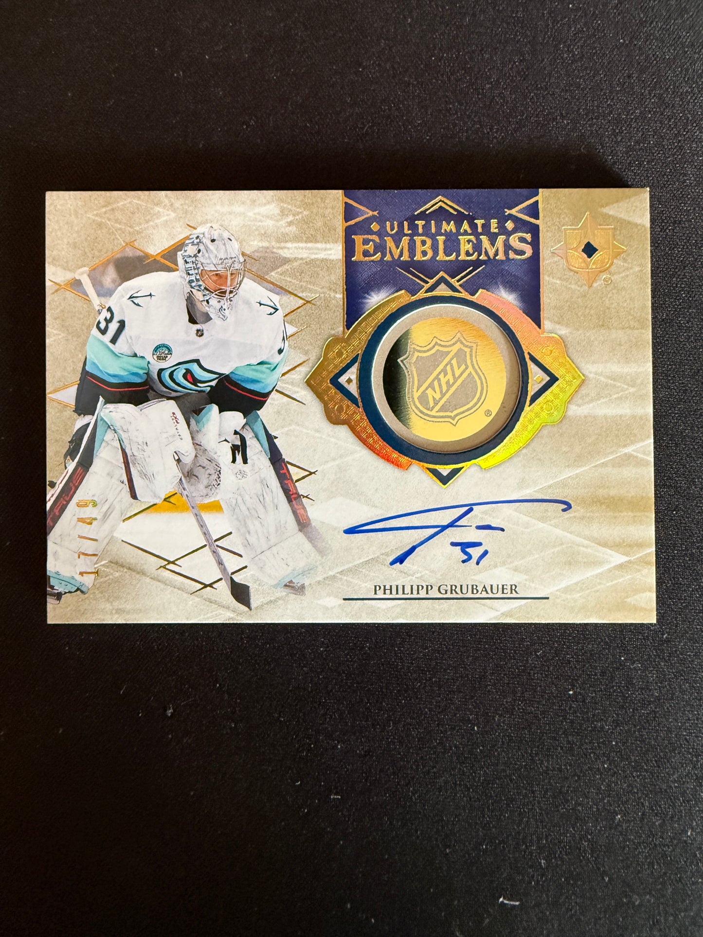 Philip Grubauer 23-24 Ultimate Emblems 17/49