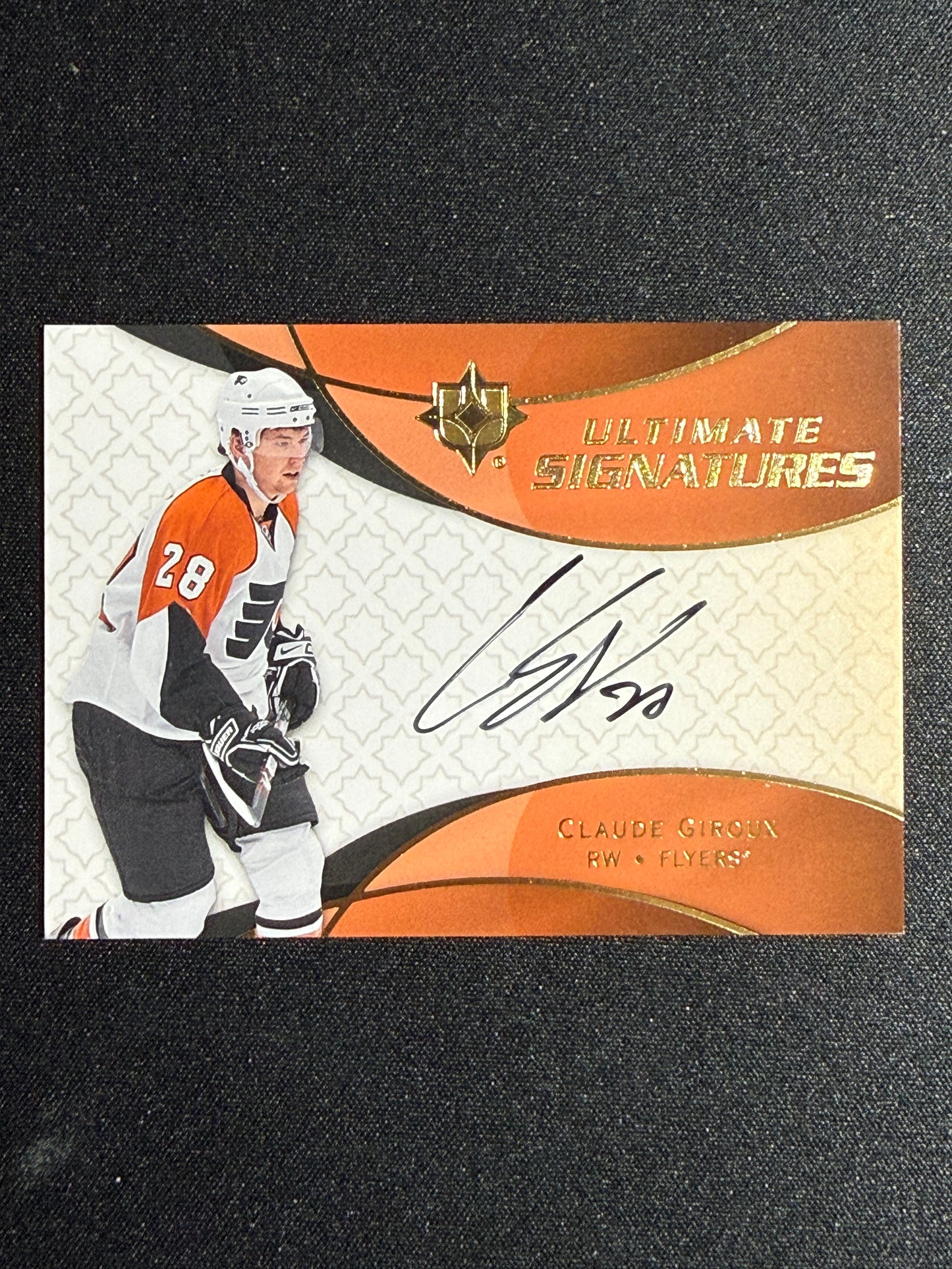 Claude Giroux #US-CG Ultimate Signatures