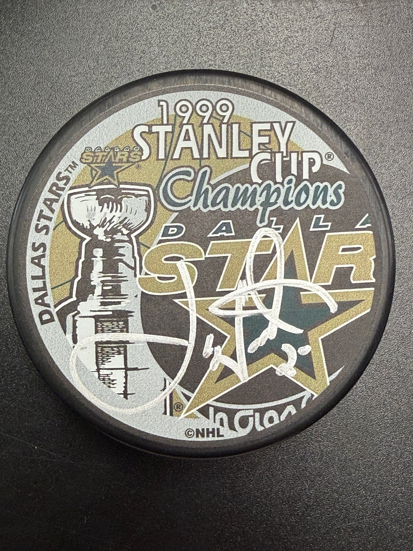 Joe Niuewendyck 1999 Stanley Cup Champions Autographed Puck