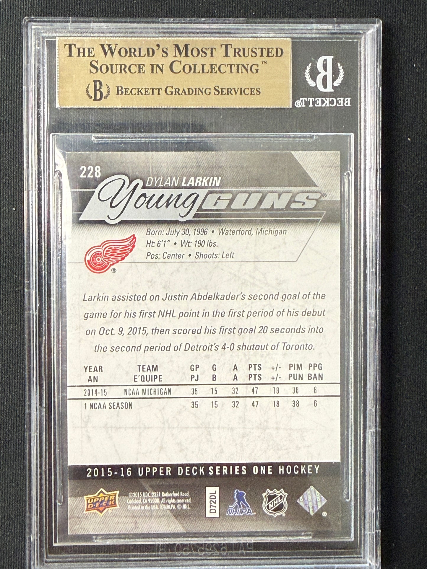 [BGS 9.5] Dylan Larkin #228 Young Guns