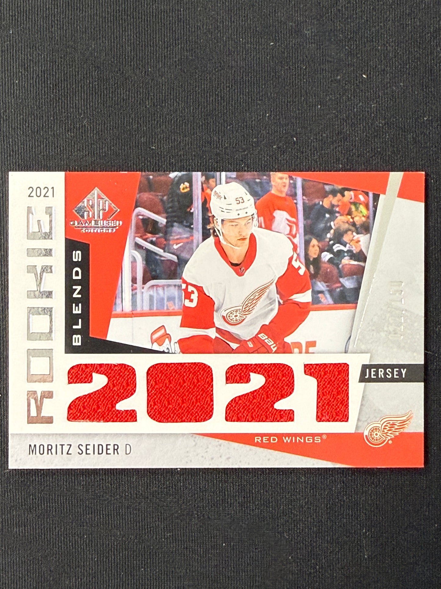 Moritz Seider #RB-MS Rookie Blends /150