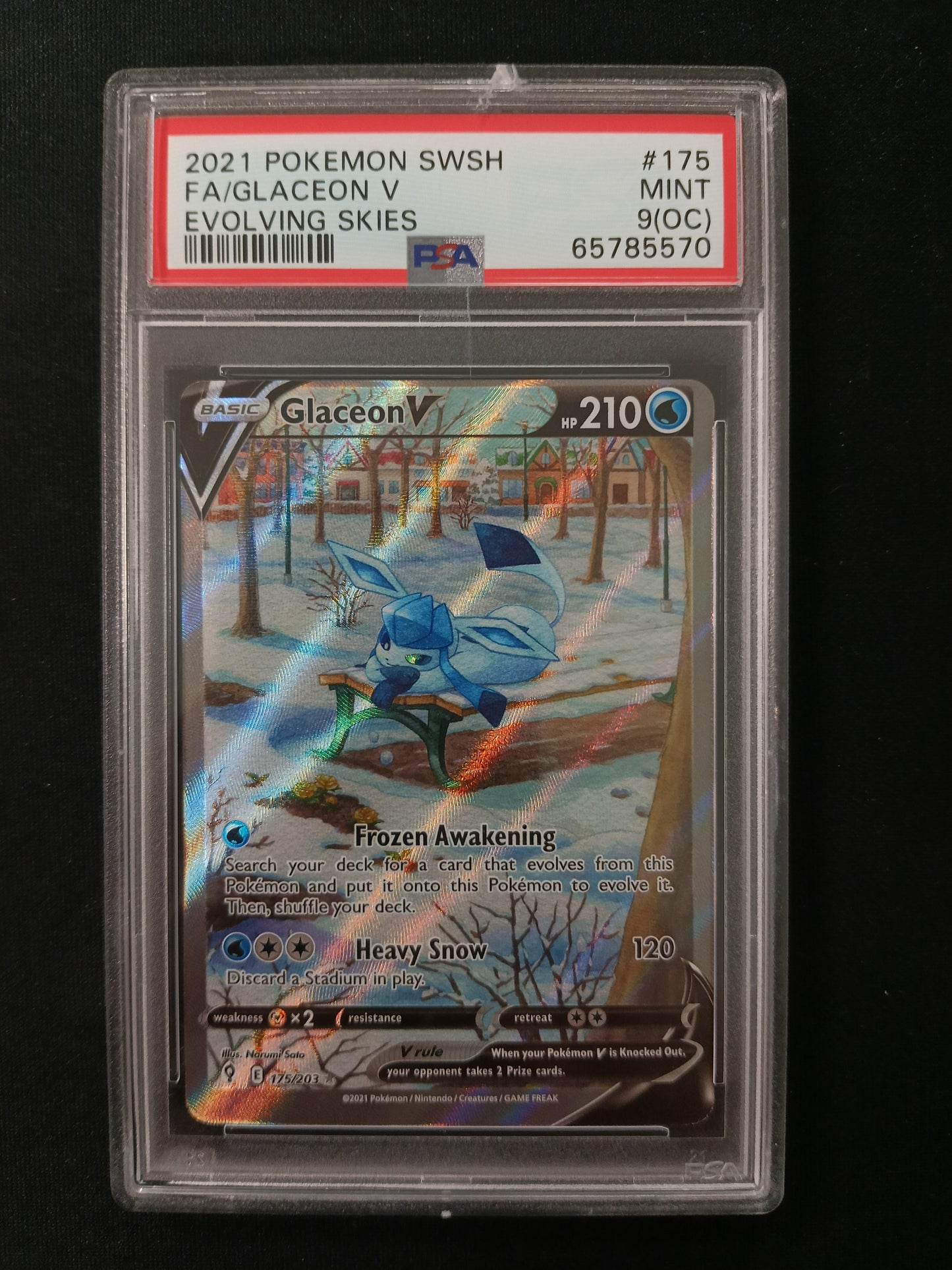 [PSA 9(OC)] Glaceon V #175 Pokemon Evolving Skies