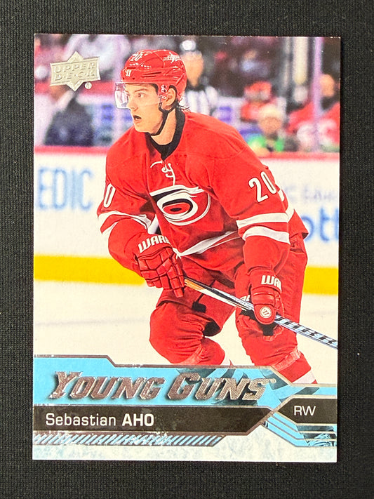 Sebastian Aho 2016-17 Series One Young Guns #210