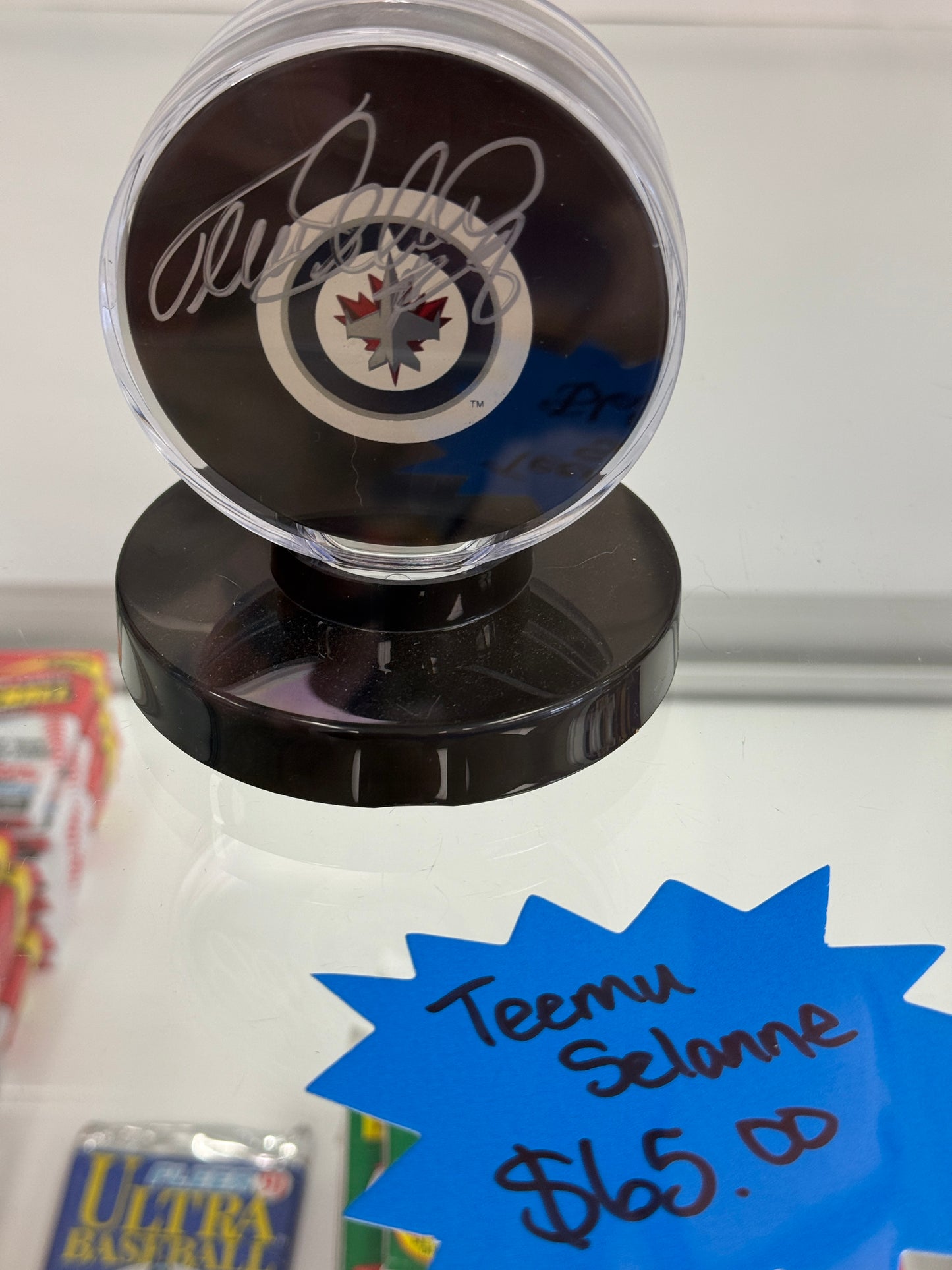 Teemu Selanne Autographed Winnipeg Jets Puck