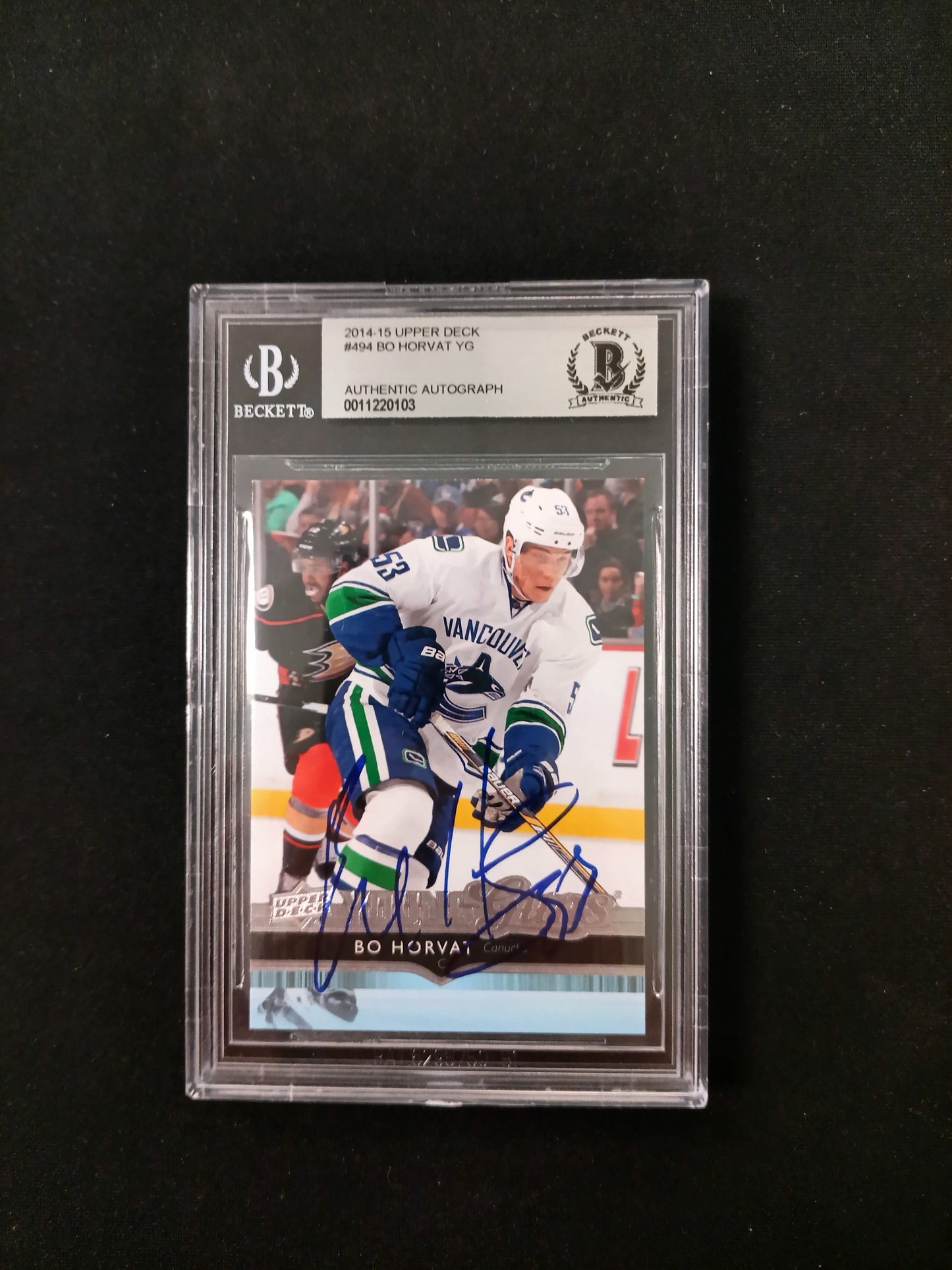 [Beckett Auth Auto] Bo Horvat -Vancouver Canucks #494 Young Guns 2014-15 Upper Deck Series Two Hockey