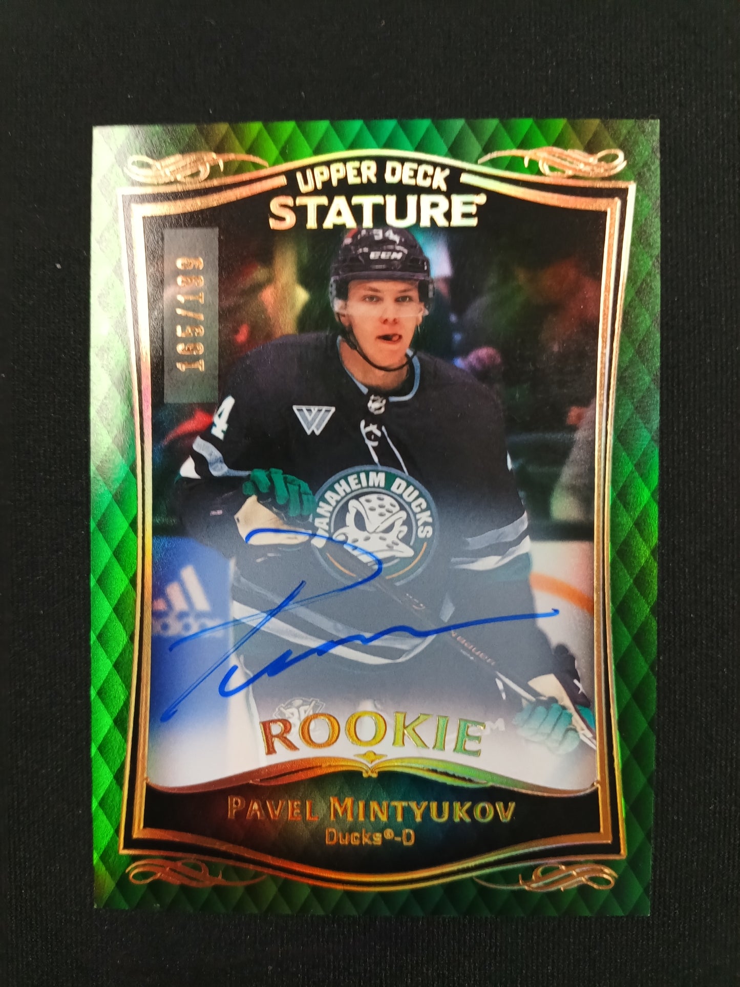 Pavel Mintyukov 23-24 UD Stature 165/199 RC