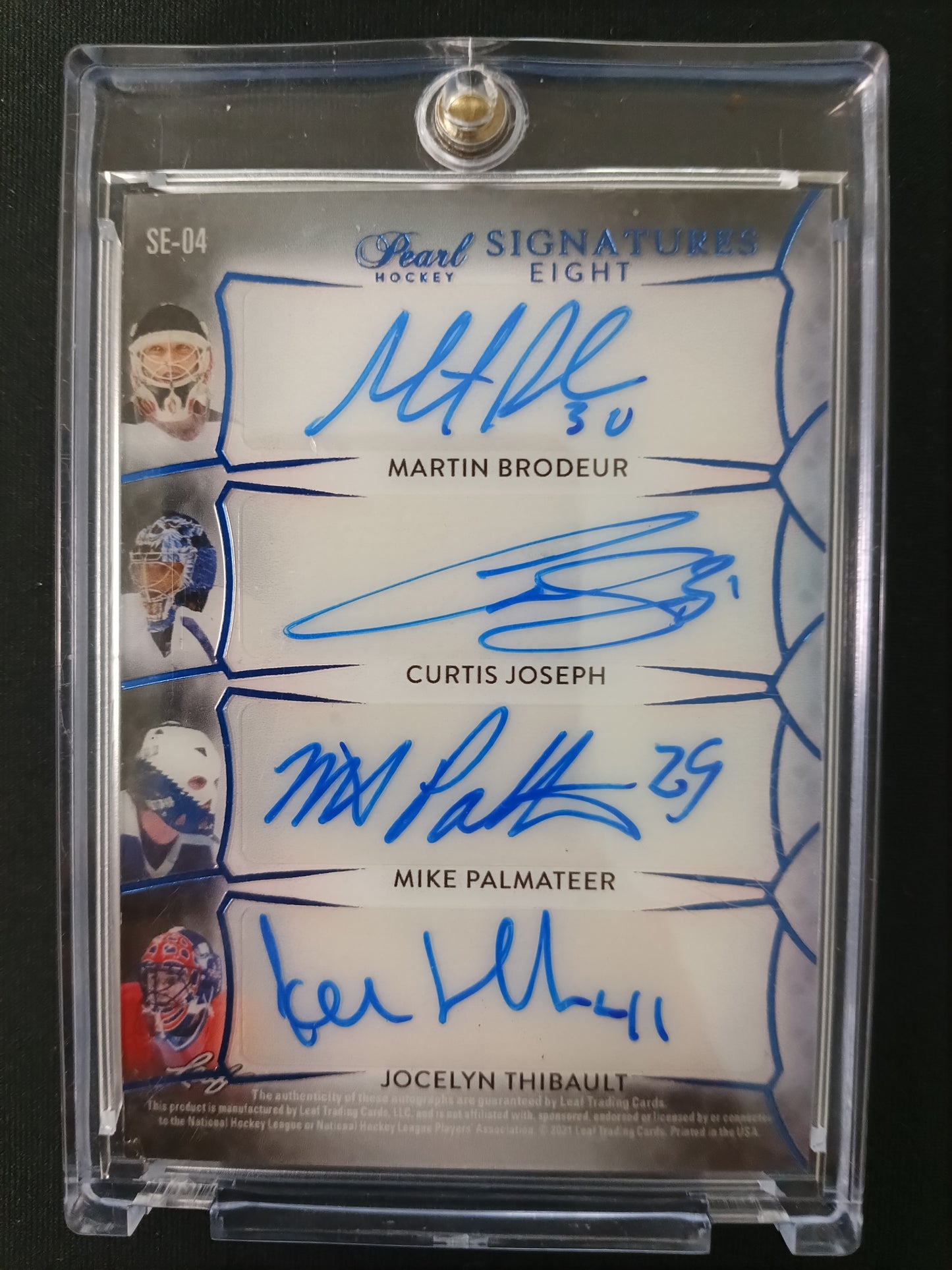 3/3 | Leaf Pearl Hockey #SE-04 Signatures Eight